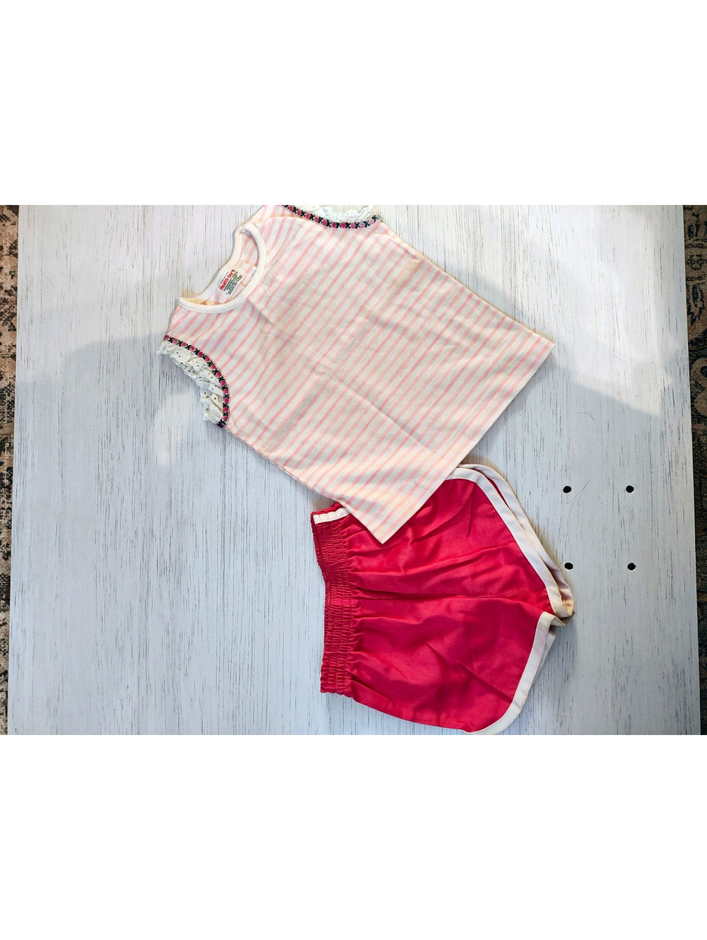 Vintage Health-tex Girls 2pc Pink/White Striped Sleeveless Top Shorts Set 7